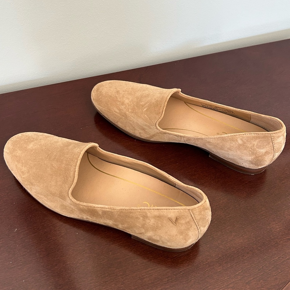 Vionic Willa Loafer Tan Suede